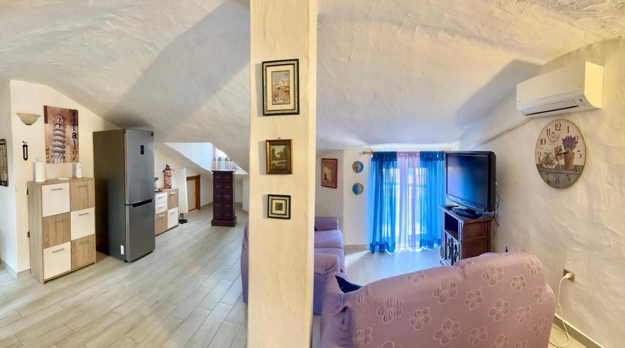 The Quiet Mansard Olbia Exterior photo